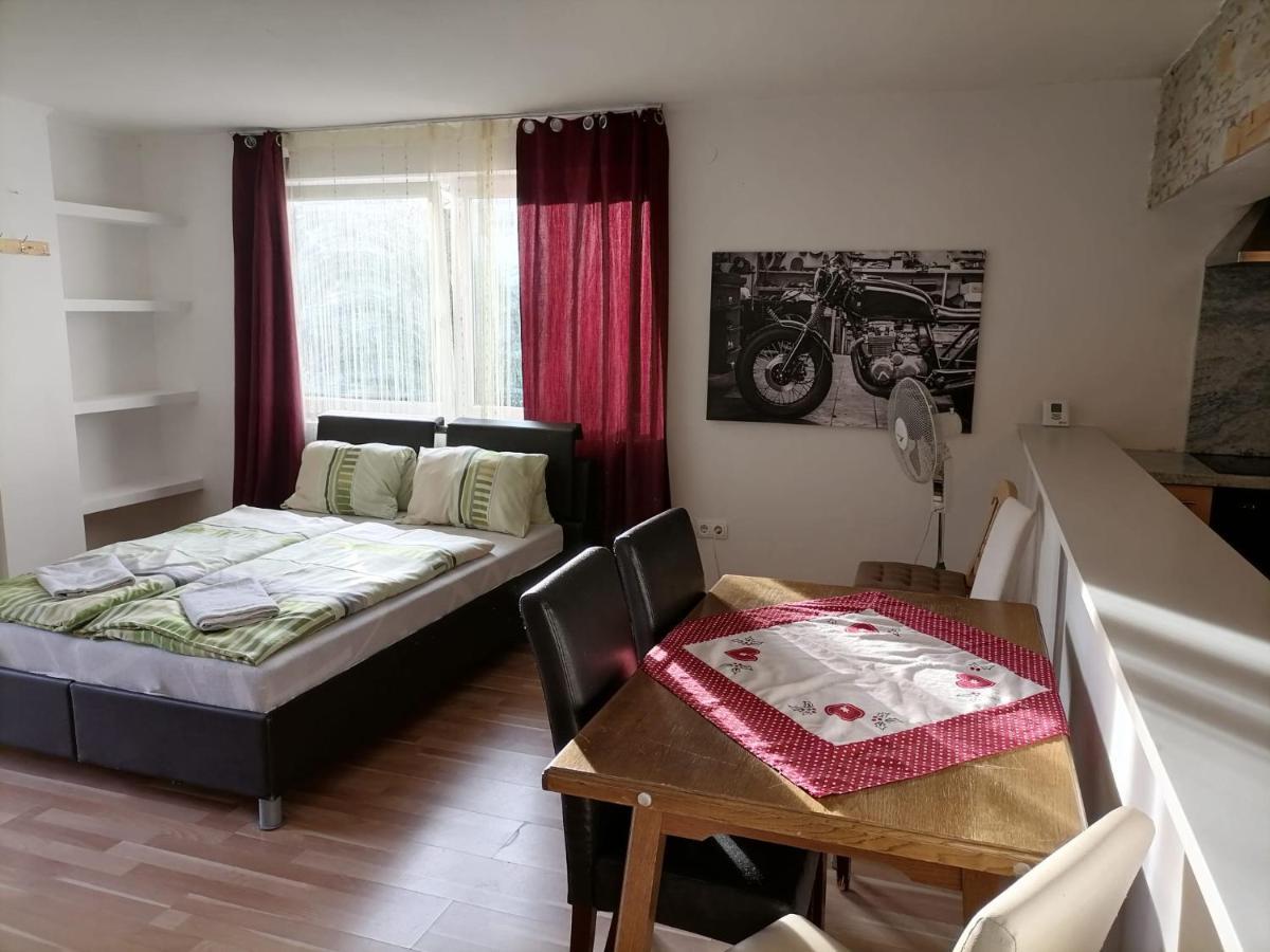Olympia Apartment Latschach ober dem Faakersee Eksteriør billede